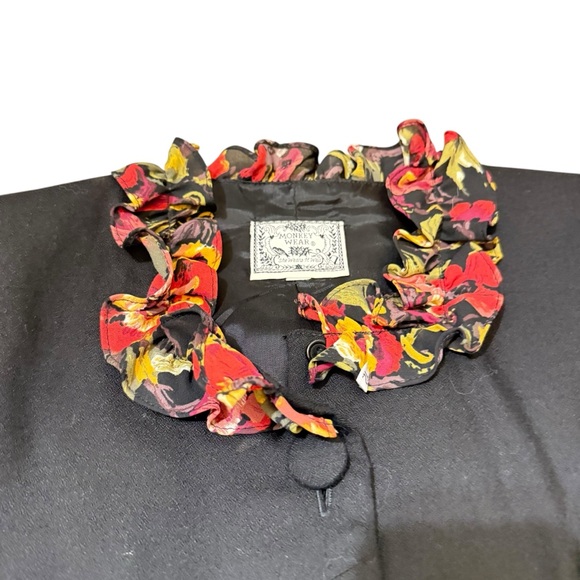 Vintage 90’s Black Blazer and Floral Skirt Set - Picture 5 of 6